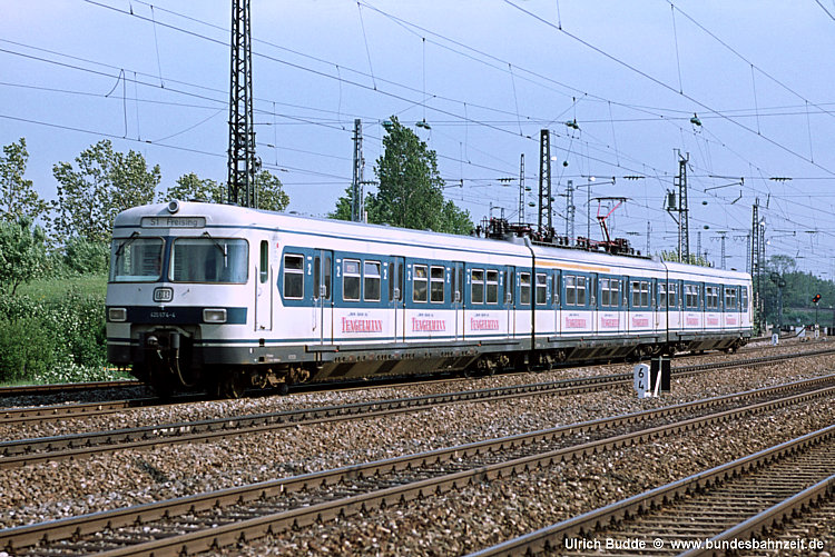 http://www.bundesbahnzeit.de/dso/100J_elektrische_Eisenbahn/b13-420_574.jpg