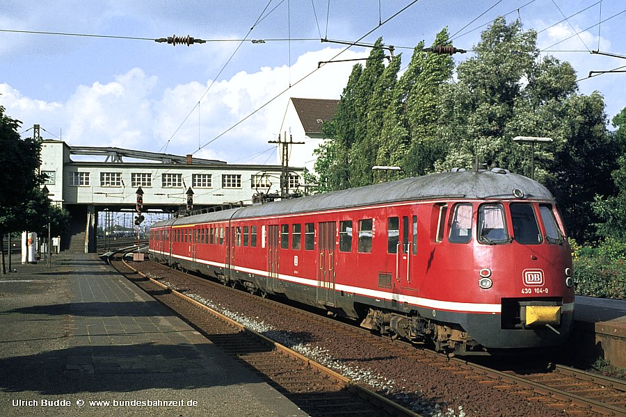 http://www.bundesbahnzeit.de/dso/ET30/b01-430_104.jpg