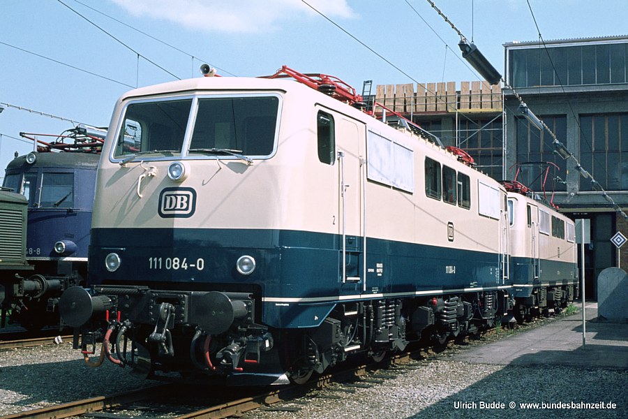 http://www.bundesbahnzeit.de/dso/Stromabnehmer_111/b07-111_084.jpg