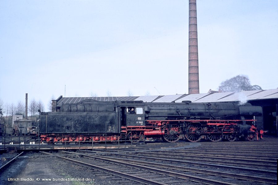 https://www.bundesbahnzeit.de/dso/Rheine68/b40-01_1069.jpg