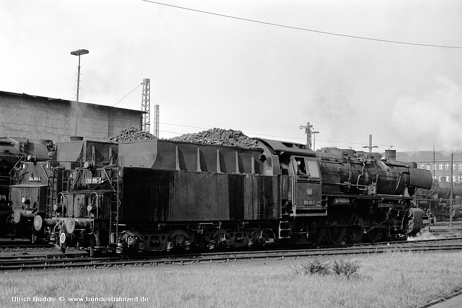 https://www.bundesbahnzeit.de/galerien/Bw%20Wanne-Eickel/jpg-Bilder/b45-050%20015.jpg